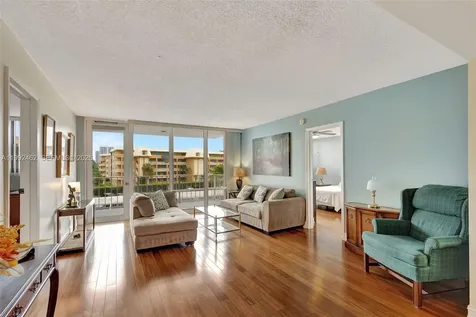 336 Golfview Road North Palm Beach FL 33408