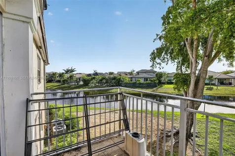 1250 SW 113th Terrace Pembroke Pines FL 33025