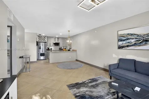 1250 SW 113th Terrace Pembroke Pines FL 33025