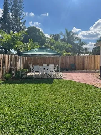 6301 SW 59th Place South Miami FL 33143