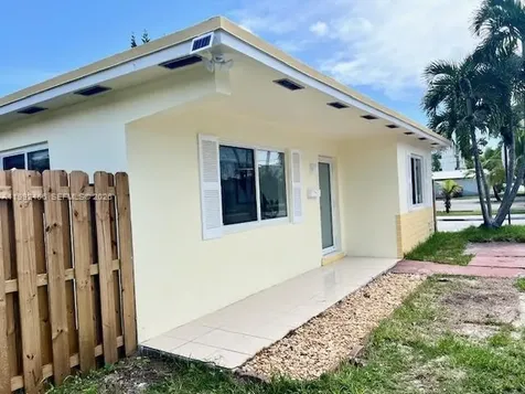 6301 SW 59th Place South Miami FL 33143