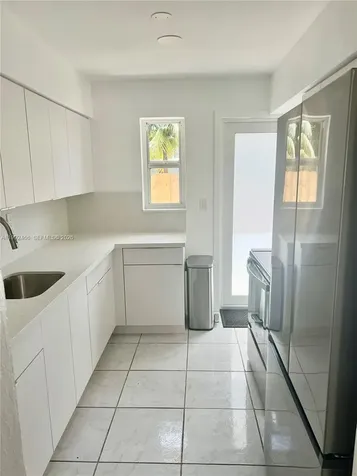 6301 SW 59th Place South Miami FL 33143