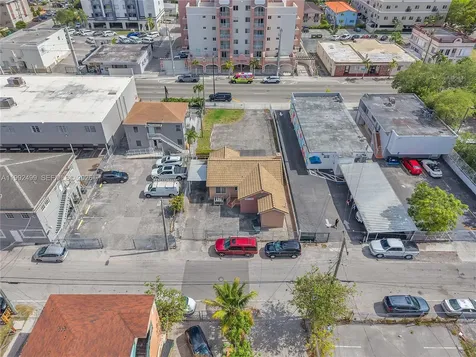 1437 SW 1st Street Miami FL 33135