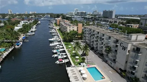 1731 SE 15th Street Fort Lauderdale FL 33316