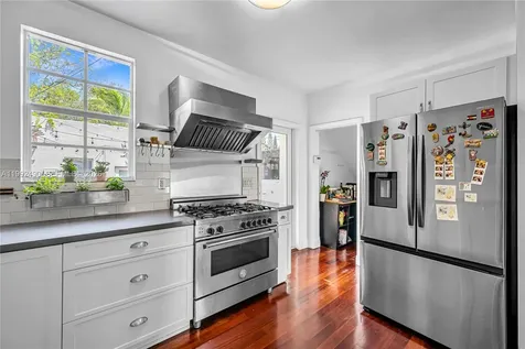 1601 SW 11th Terrace Miami FL 33135