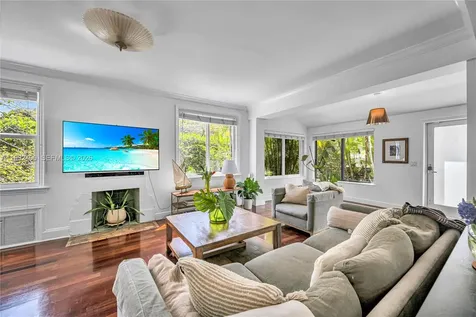 1601 SW 11th Terrace Miami FL 33135