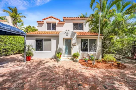 1601 SW 11th Terrace Miami FL 33135