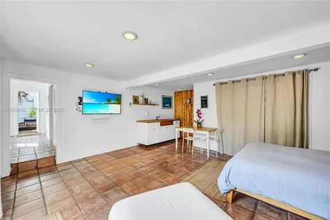 1601 SW 11th Terrace Miami FL 33135