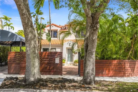 1601 SW 11th Terrace Miami FL 33135