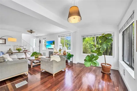 1601 SW 11th Terrace Miami FL 33135