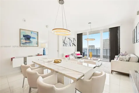200 Biscayne Boulevard Way Miami FL 33131