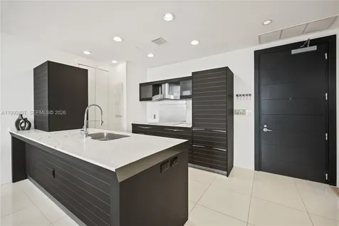 200 Biscayne Boulevard Way Miami FL 33131