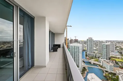 200 Biscayne Boulevard Way Miami FL 33131