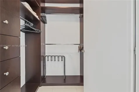 200 Biscayne Boulevard Way Miami FL 33131