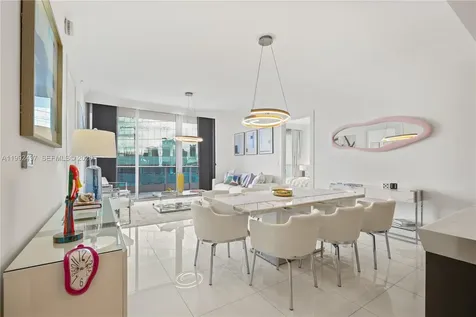200 Biscayne Boulevard Way Miami FL 33131