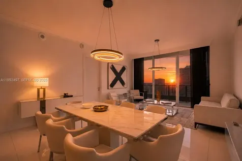 200 Biscayne Boulevard Way Miami FL 33131