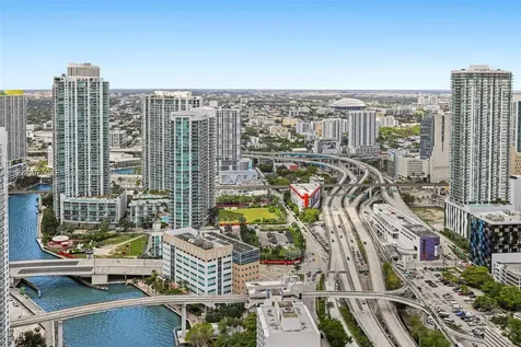 200 Biscayne Boulevard Way Miami FL 33131