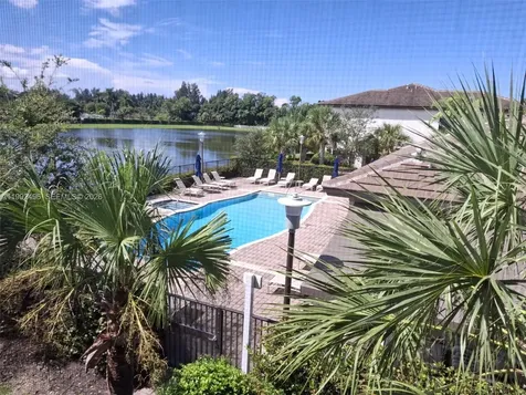 5990 Mustang Manor Davie FL 33314