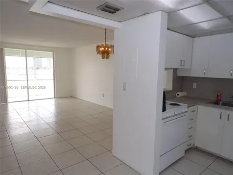 2920 Point East Drive Aventura FL 33160