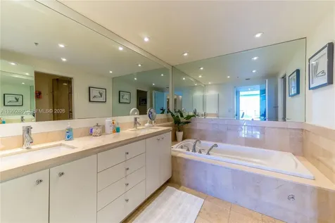 3400 SW 27th Avenue Coconut Grove FL 33133