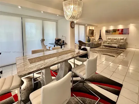 19667 Turnberry Way Aventura FL 33180