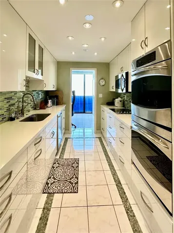 19667 Turnberry Way Aventura FL 33180