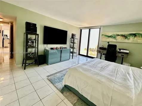 19667 Turnberry Way Aventura FL 33180