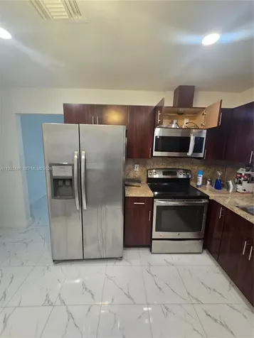 6231 NE 1st Avenue Miami FL 33138