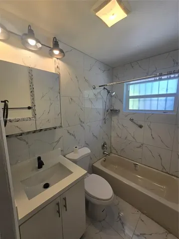 6231 NE 1st Avenue Miami FL 33138