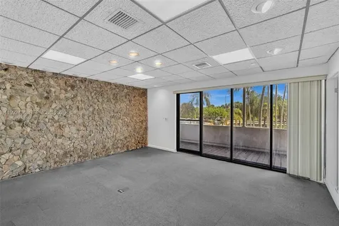 201 N University Drive Plantation FL 33324