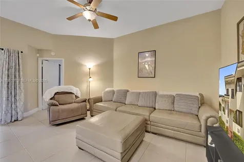 8119 NW 17th Manor Plantation FL 33322