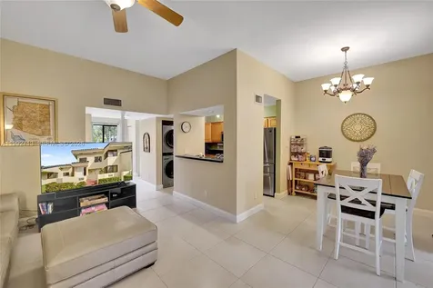 8119 NW 17th Manor Plantation FL 33322