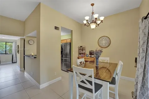 8119 NW 17th Manor Plantation FL 33322