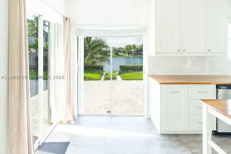 15511 SW 59th Street Miami FL 33193