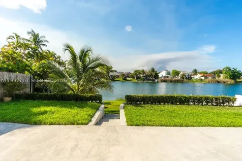 15511 SW 59th Street Miami FL 33193