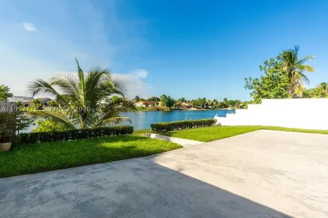 15511 SW 59th Street Miami FL 33193