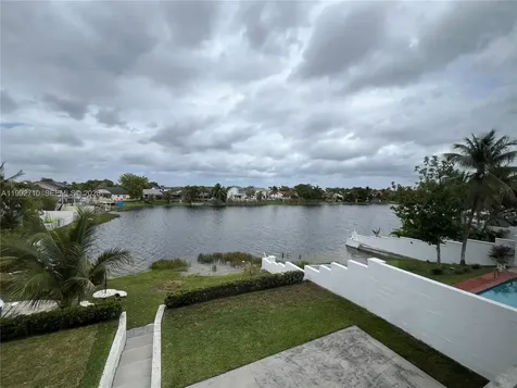 15511 SW 59th Street Miami FL 33193