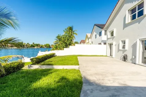 15511 SW 59th Street Miami FL 33193