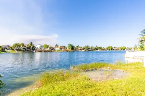 15511 SW 59th Street Miami FL 33193