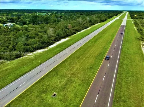 680 Us 27 N Other City - In The State Of Florida FL 33960