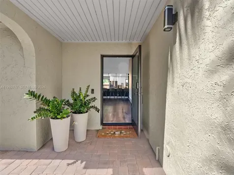 2083 Augusta Weston FL 33326