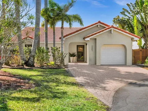 2083 Augusta Weston FL 33326