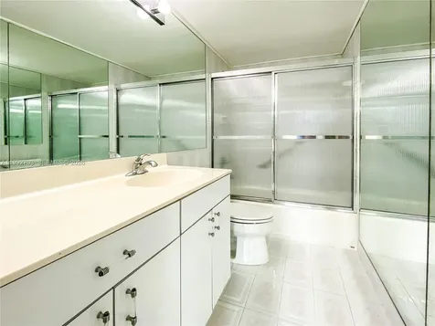 9800 W Bay Harbor Drive Bay Harbor Islands FL 33154