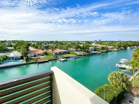 9800 W Bay Harbor Drive Bay Harbor Islands FL 33154