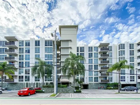 9800 W Bay Harbor Drive Bay Harbor Islands FL 33154
