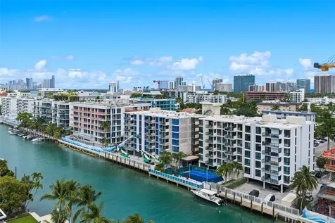 9800 W Bay Harbor Drive Bay Harbor Islands FL 33154