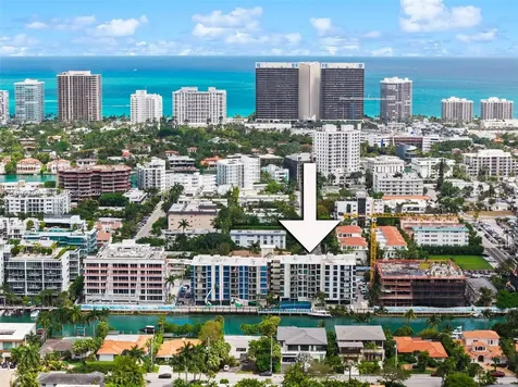 9800 W Bay Harbor Drive Bay Harbor Islands FL 33154