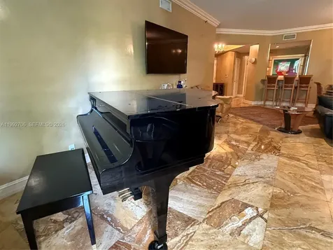 3700 Island Boulevard Aventura FL 33160