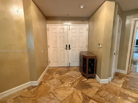 3700 Island Boulevard Aventura FL 33160