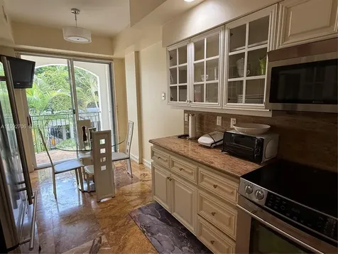 3700 Island Boulevard Aventura FL 33160